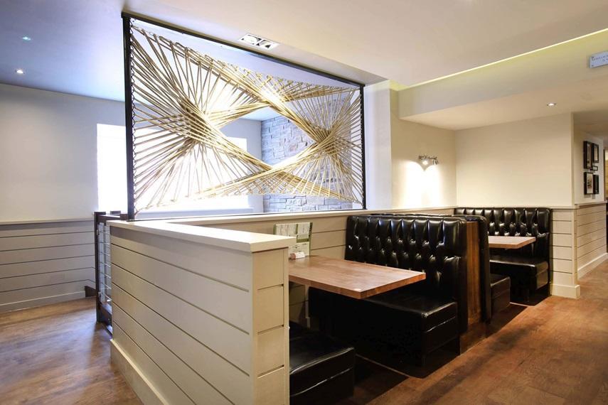 The Angel Hotel Wetherspoon Уитби Экстерьер фото